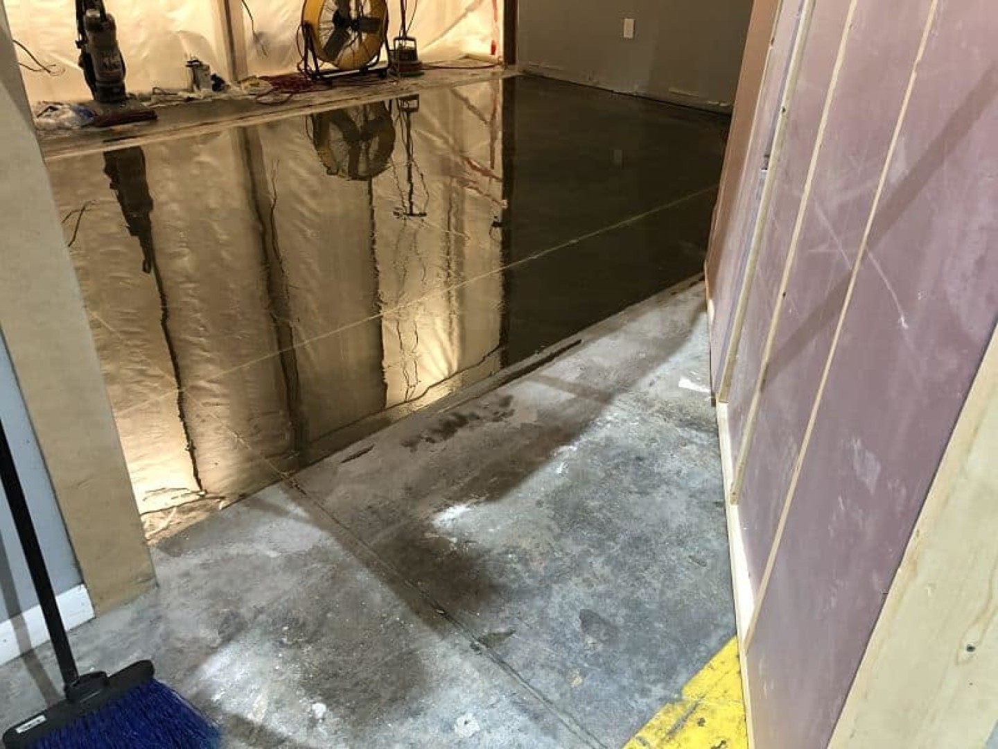 6007 Wet Condition Epoxy Step 2