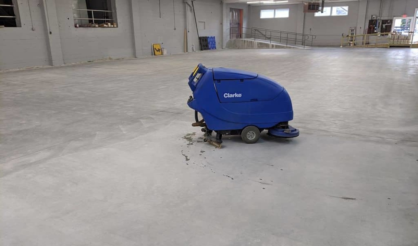 FLOOR CLEANING