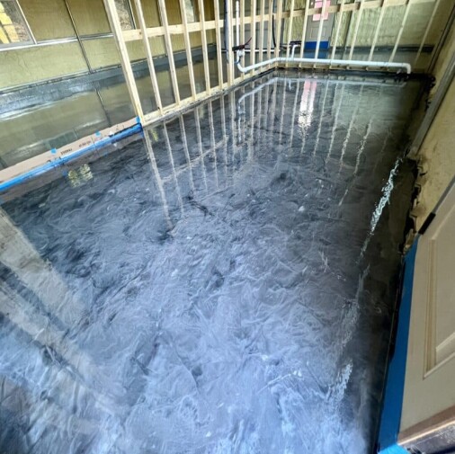 HyperREZ Epoxy Barndeminium - Black Epoxy with Metallic Pigment