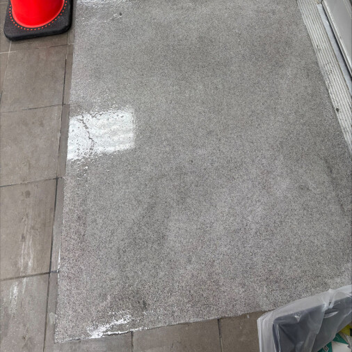 HyperFLEX Epoxy with 25A Riverbank Quartz Granules