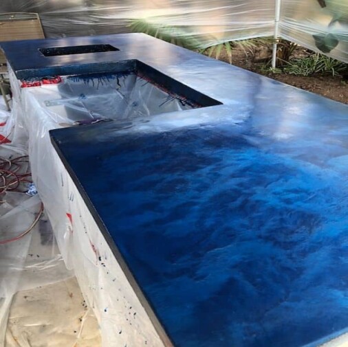 HyperREZ Epoxy Countertop - Black Epoxy with Metallic System