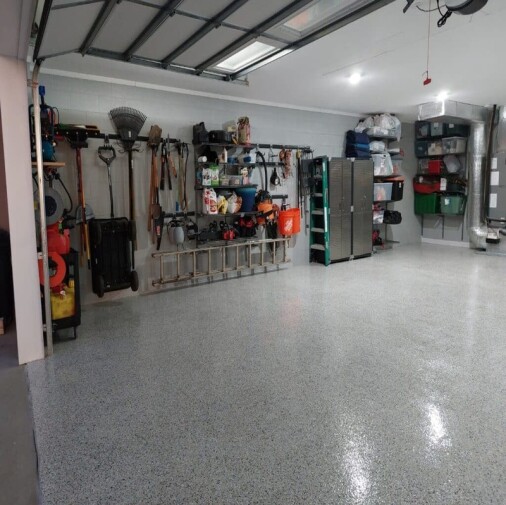 5500 Polyaspartic Garage- Clear Topcoat and Heavy Flake Broadcast