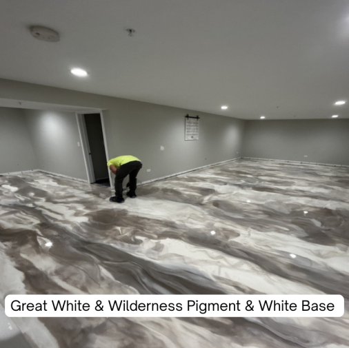 Great White & Wilderness Metallic Pigment with White Base