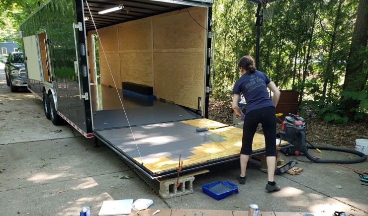 Applying Aspartic 85 Polyaspartic Topcoat