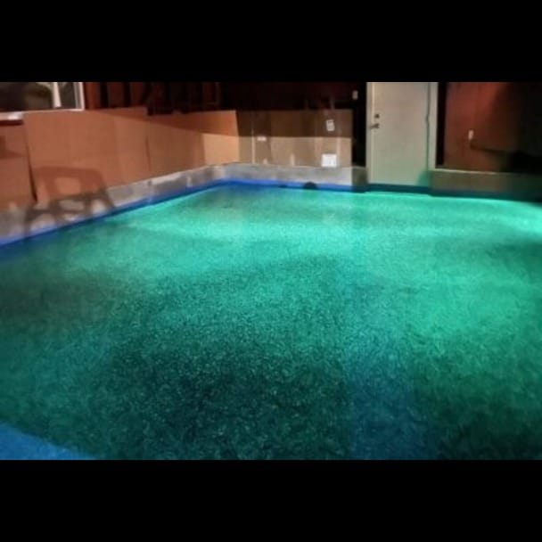 Green Glow in the Dark & Anti-Slip Sand Green Glow in the Dark & Anti-Slip Sand