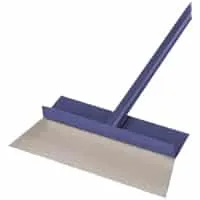floor_scraper_for removing excess chips flakes and stubborn substances