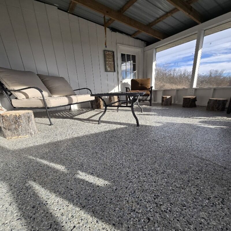 Jessie 800 Porch Epoxy Polyaspartic Wood Floor System