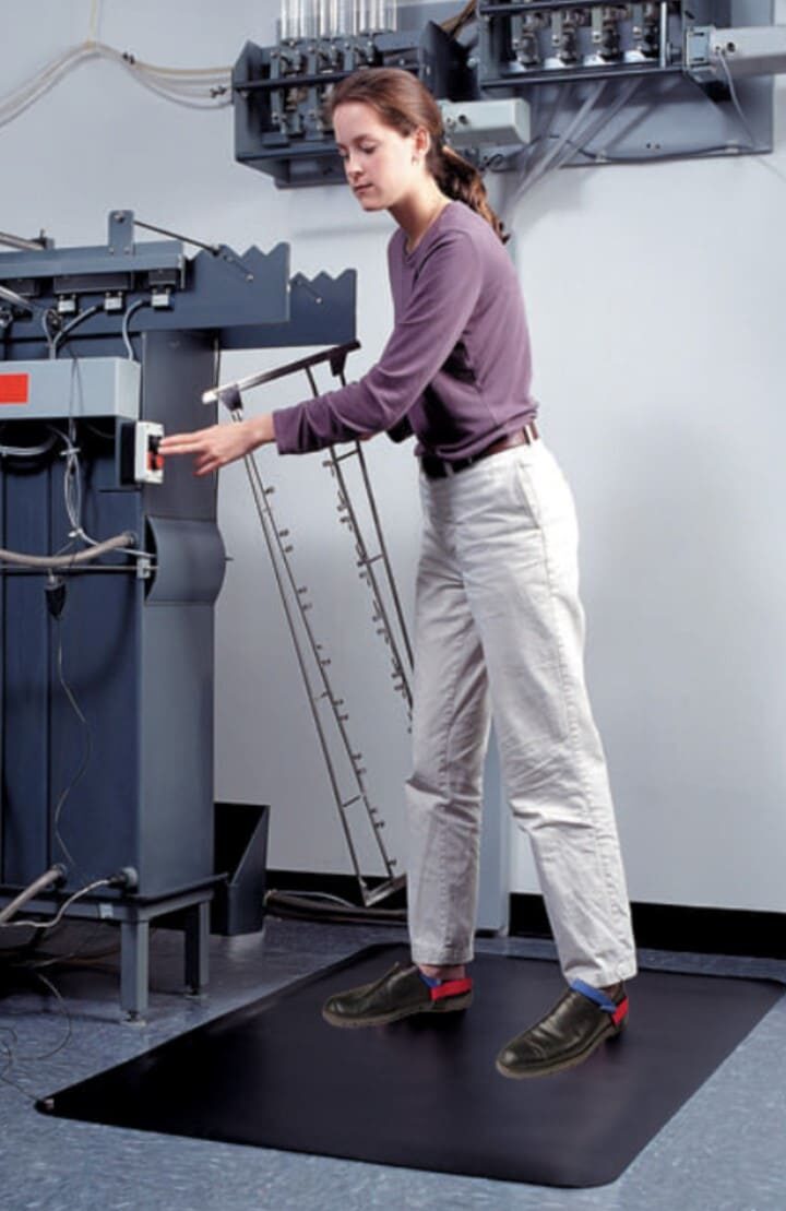 Cushoned ESD Mat 1 ESD Cushoned Anti-Static Floor Mat