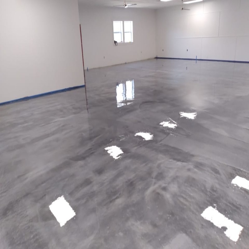 HyperREZ Epoxy Distribution Center- Clear Epoxy with Metallic Pigment