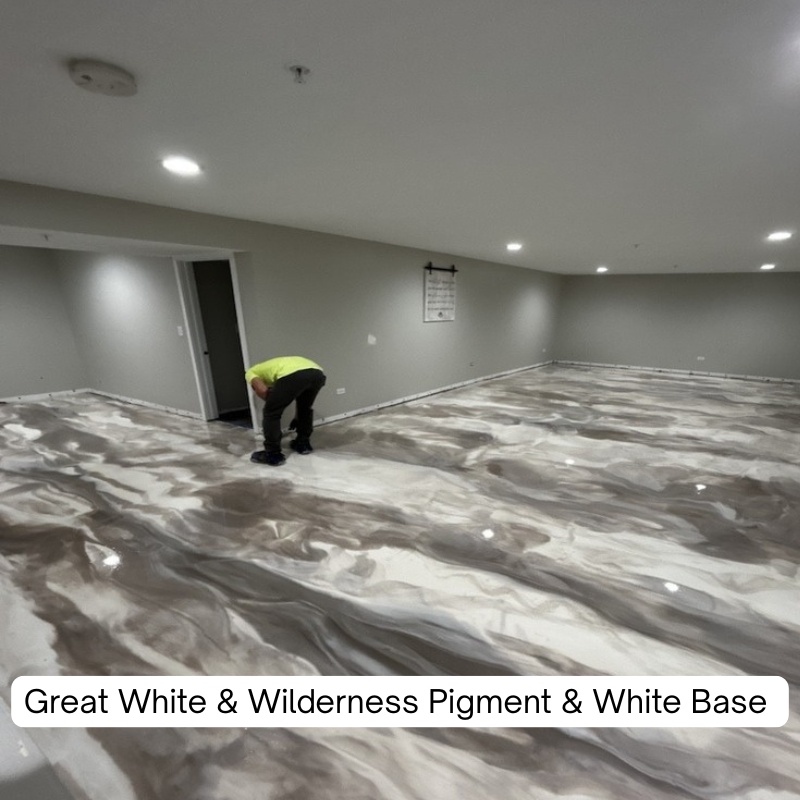 Great White & Wilderness Metallic Pigment with White Base