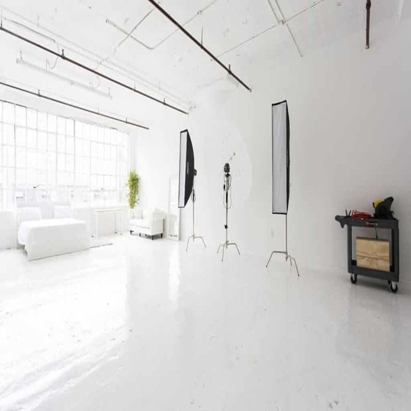 5500 Polyaspartic Studio - White