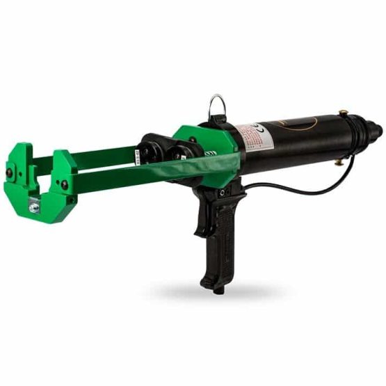 Industrial pneumatic caulking gun with green frame